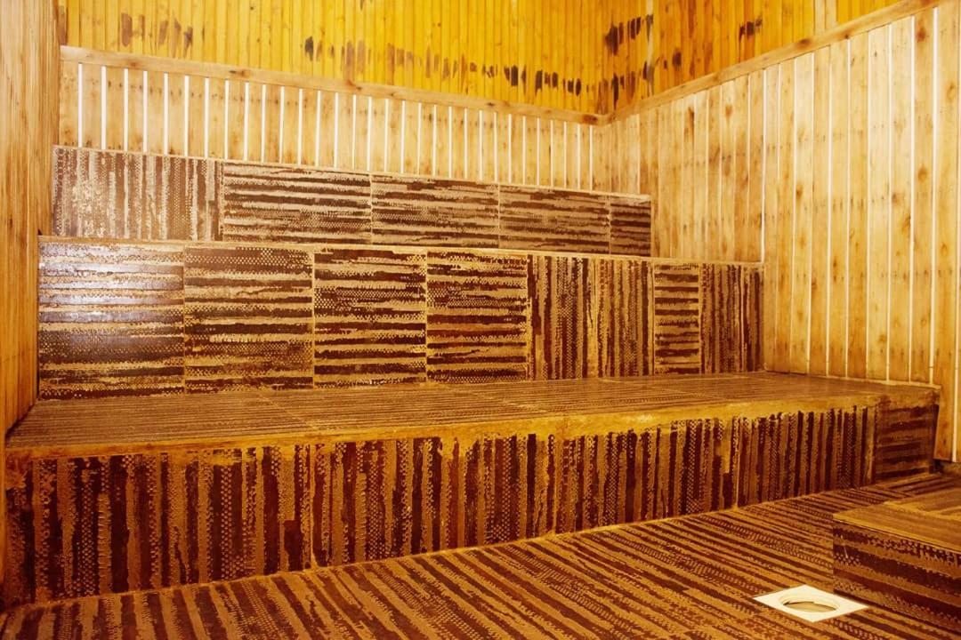 Santa Maria Hotel Entebbe Exteriör bild